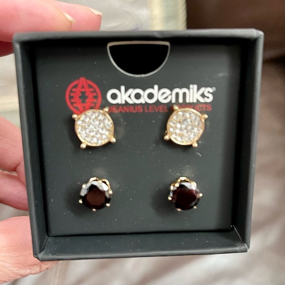 ✅NEW “Akademiks” Fashion Earring Set Silver/Gold Rhinestone - Picture 4 of 8